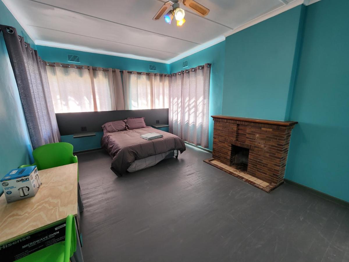 Hasate ,4 St Street Oakdale Belliville South Africa Cape Town