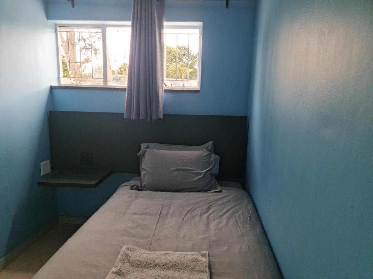 Hasate ,4 St Street Oakdale Belliville South Africa Guest house