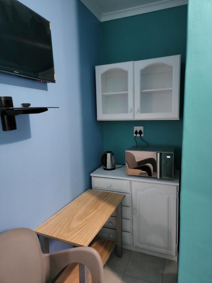 Guest house Hasate ,4 St Street Oakdale Belliville South Africa